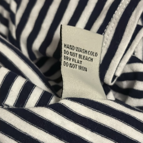 LUCCA Couture Striped Crop Top with Criss Cross Back Size L White / Dark Navy - Picture 7 of 7